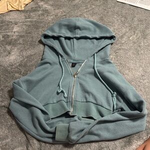 SHEIN Green Long Sleeve Crop Hoodie